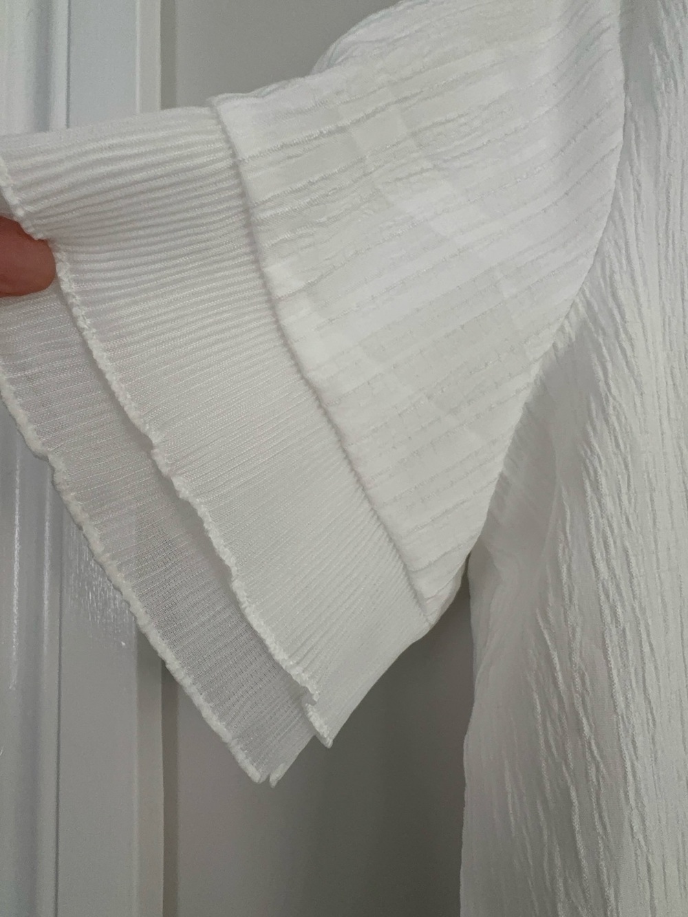 Women's Relaxed White Crinkle PJs - Short Sleeve with matching pants - Picture 3 of 5